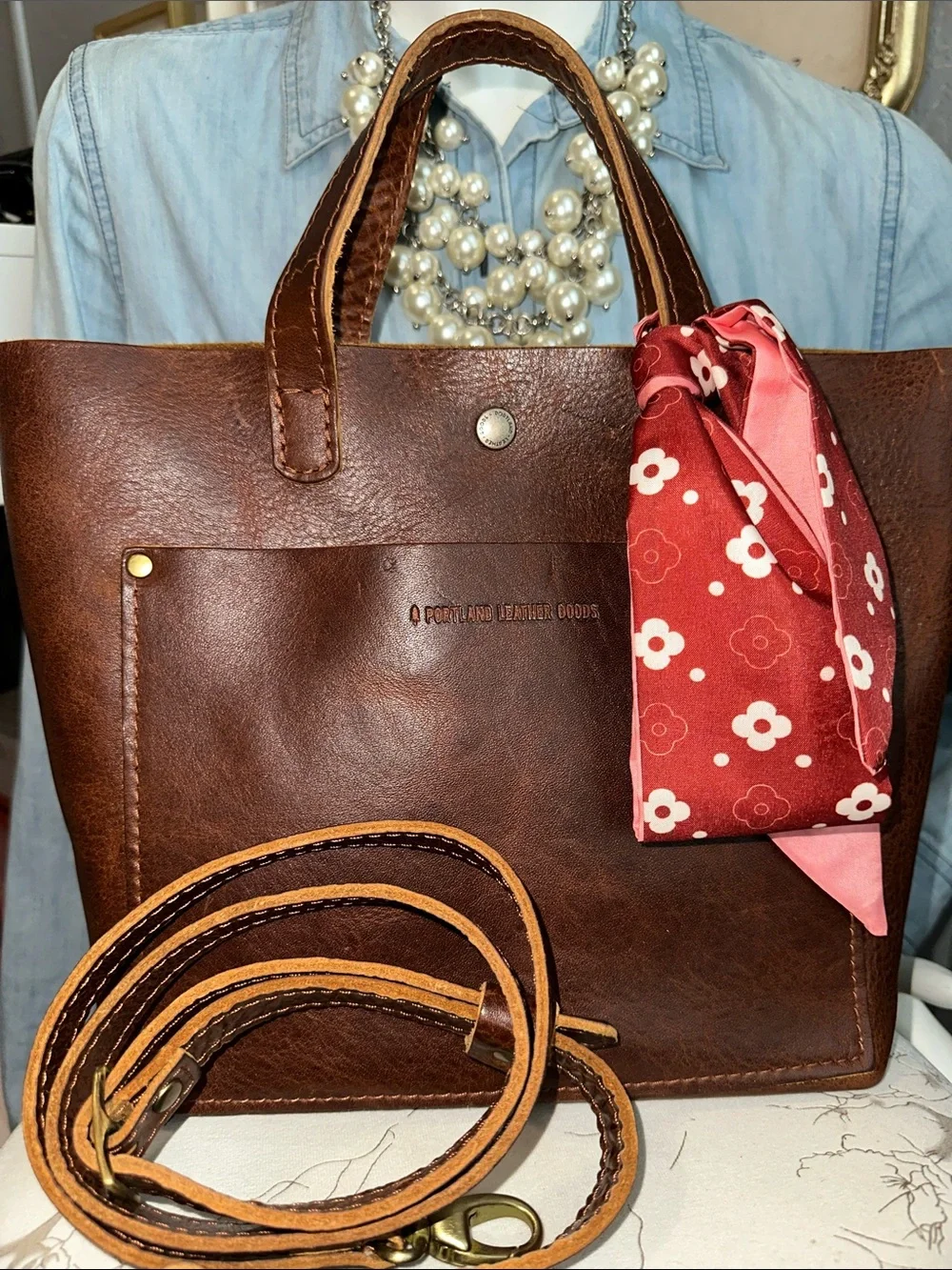 PLG mini crossbody tote Tamarindo or English tan - Picture 3 of 12